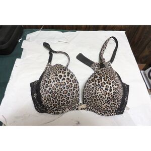 Victoria's Secret Very Sexy Push Up Bra Leopard Print Black Lace Detail 34C